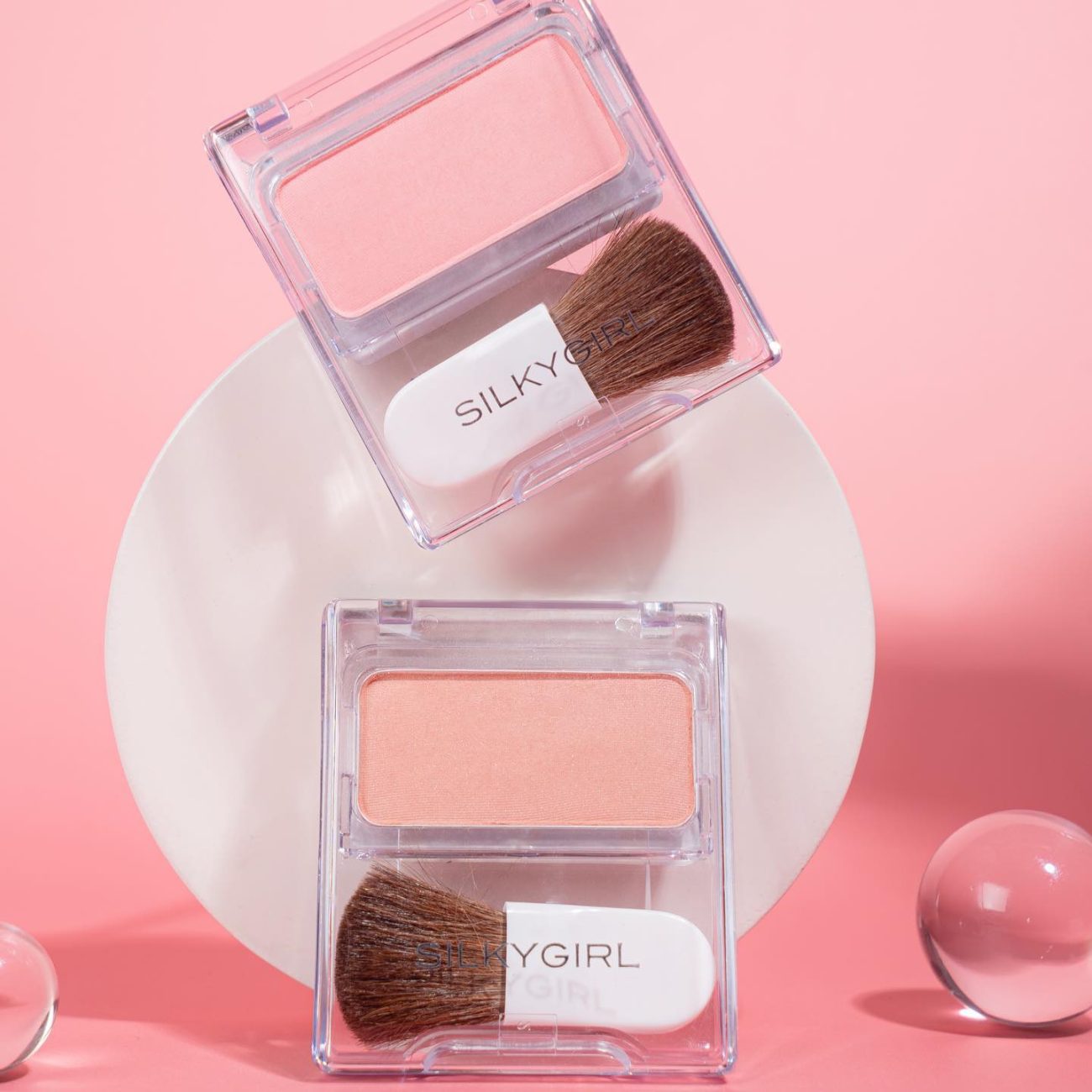 PHẤN MÁ HỒNG BLUSH HOUR 3g Silky Girl